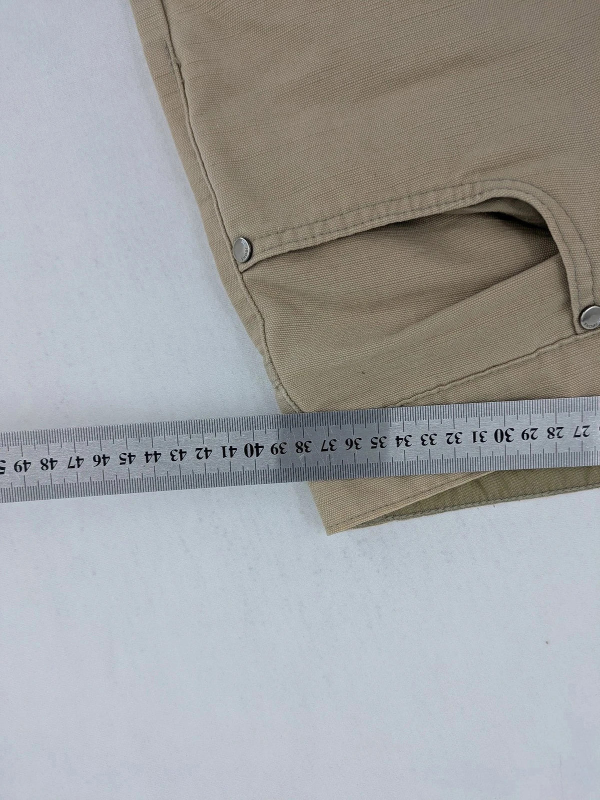 Ice Jeans straight leg jeans beige 5-pocket design with classic belt loops and zipper.