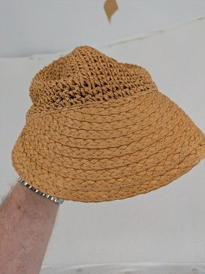 H&M beige cap woven straw look with elastic back and classic baseball design.