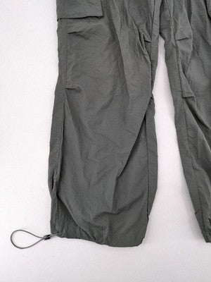 Redial cargo pants khaki green lightweight nylon with adjustable features and baggy fit