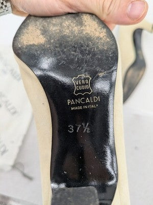 Pancaldi high heels beige suede vintage design with pointed toe and leather sole.