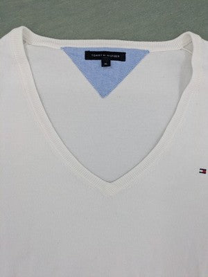 Tommy Hilfiger pink knit jumper V-neck with embroidered flag logo on chest.