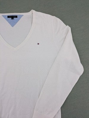 Tommy Hilfiger pink knit jumper V-neck with embroidered flag logo on chest.