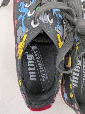 Mtng Thefest multi sneaker black canvas with graffiti print and white rubber cap