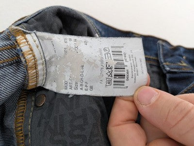 Baldessarini blue straight jeans model 501 with classic 5-pocket design and subtle used effects.
