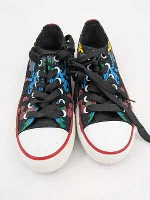 Mtng Thefest multi sneaker black canvas with graffiti print and white rubber cap