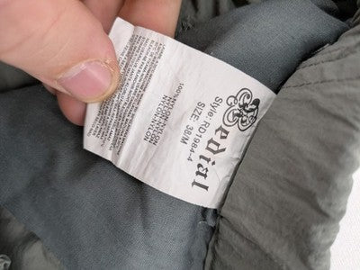 Redial cargo pants khaki green lightweight nylon with adjustable features and baggy fit