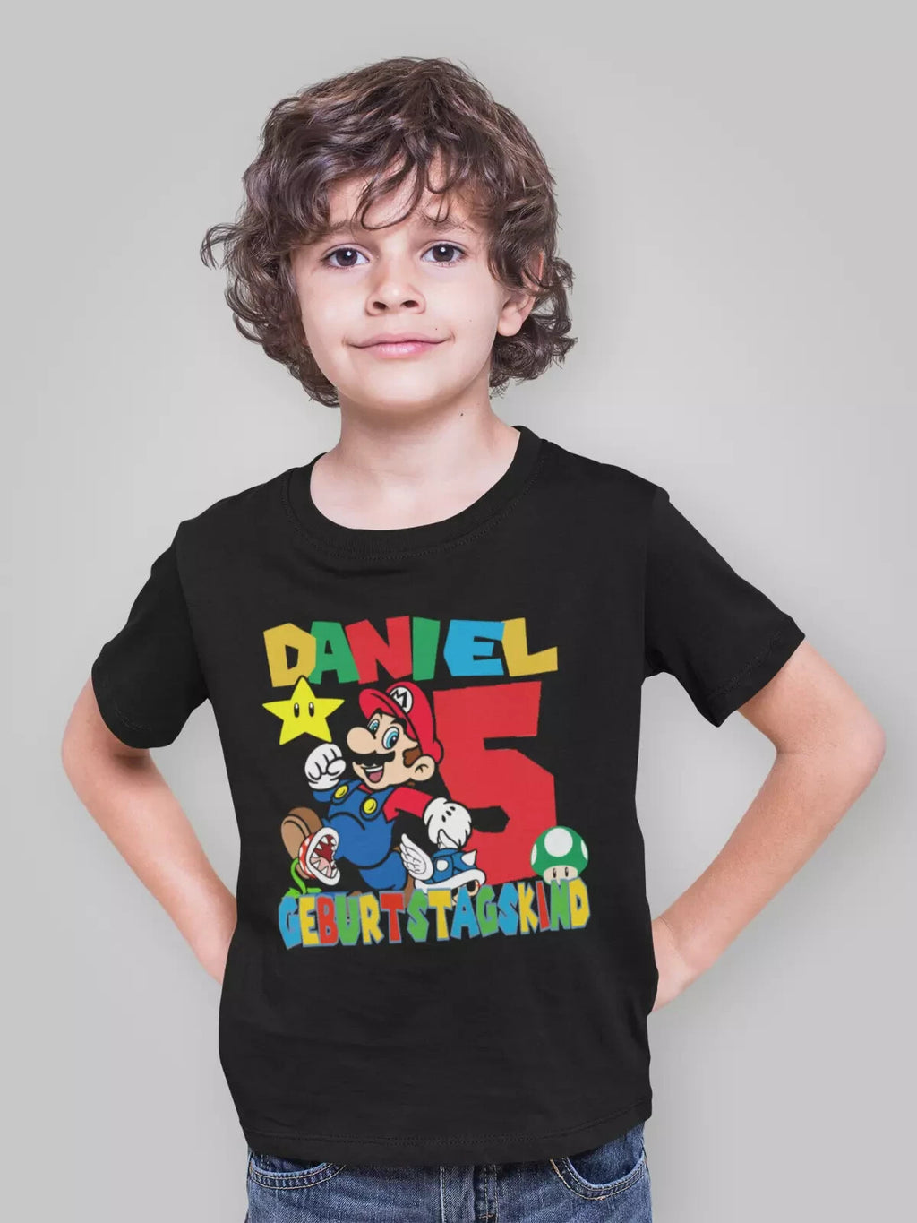 Baumwolle multi T-shirt featuring Super Mario graphic, personalized design, made from 100% organic cotton.