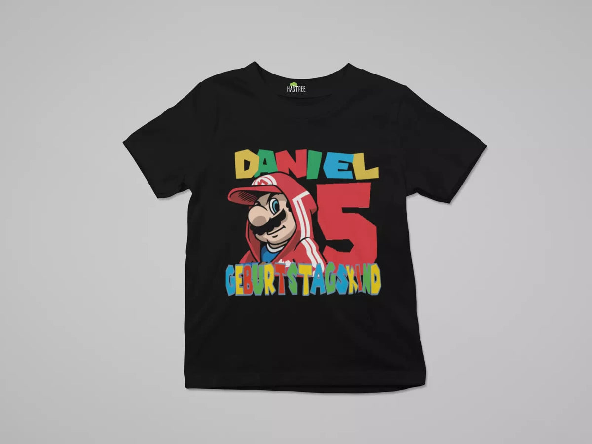 Baumwolle blue t-shirt featuring Super Mario graphic and personalized birthday design.
