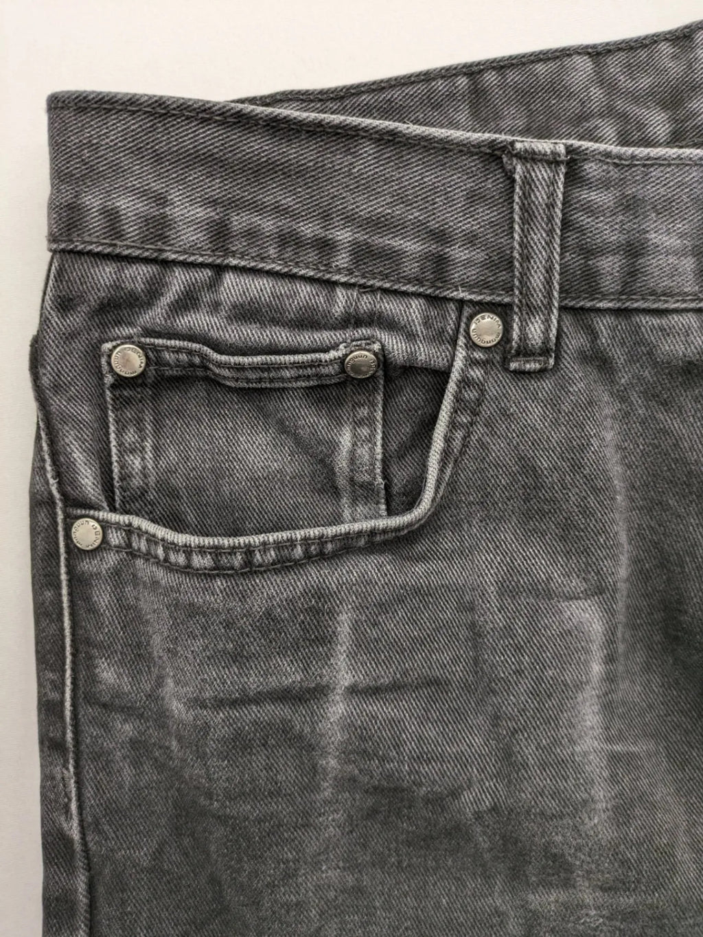 Manguun straight jeans black grey washed denim 5-pocket design regular fit