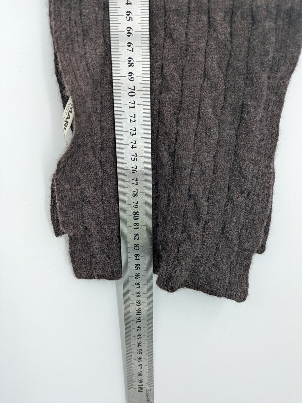 Marlon brown cashmere scarf with classic cable knit pattern for winter warmth.
