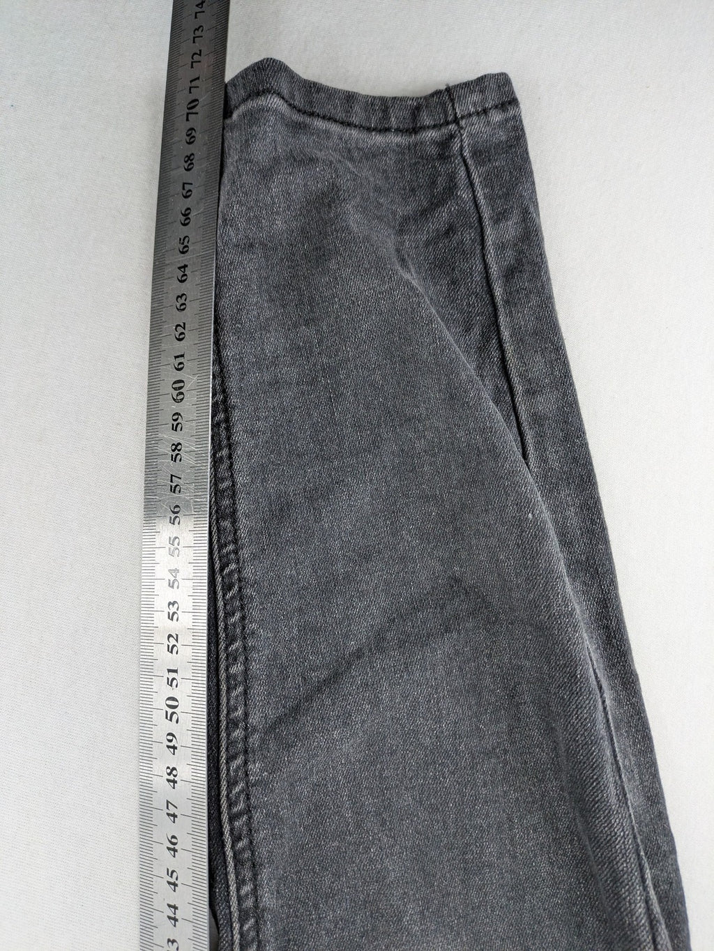 multiblu grey skinny jeans faded wash five-pocket design with button closure