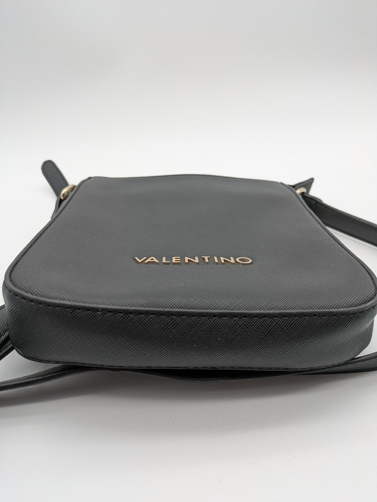 Mario Valentino messenger bag black saffiano texture gold logo hardware