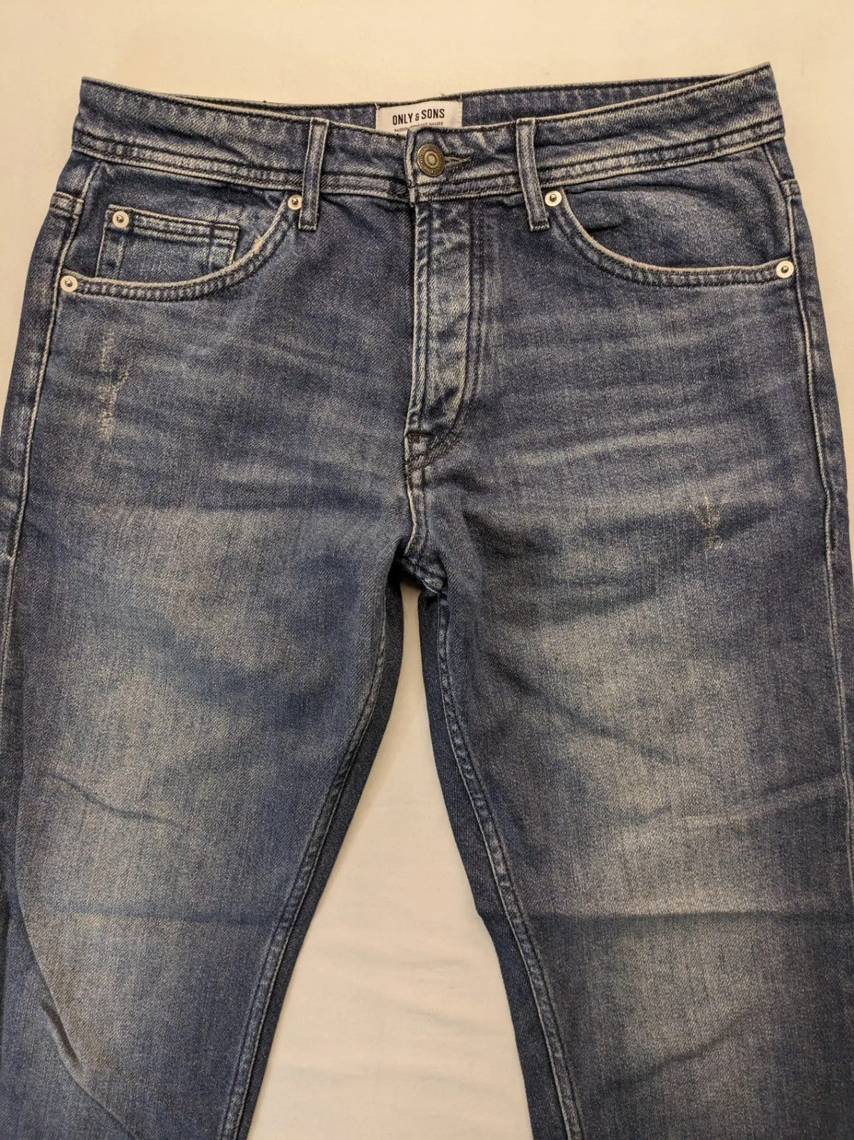 Only & Sons blue straight jeans with classic 5-pocket design and button fly.