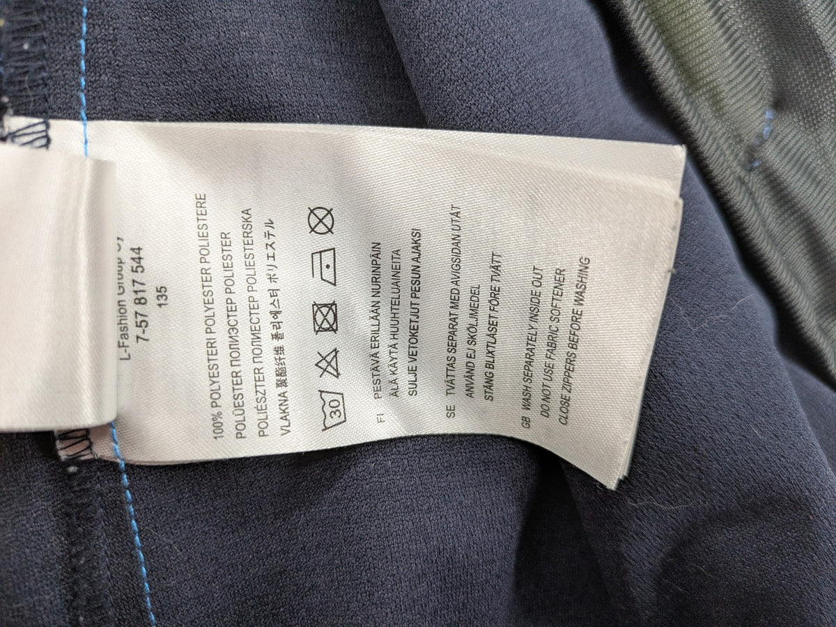 Icepeak blue softshell jacket colorblock design with zip pockets and logo details.