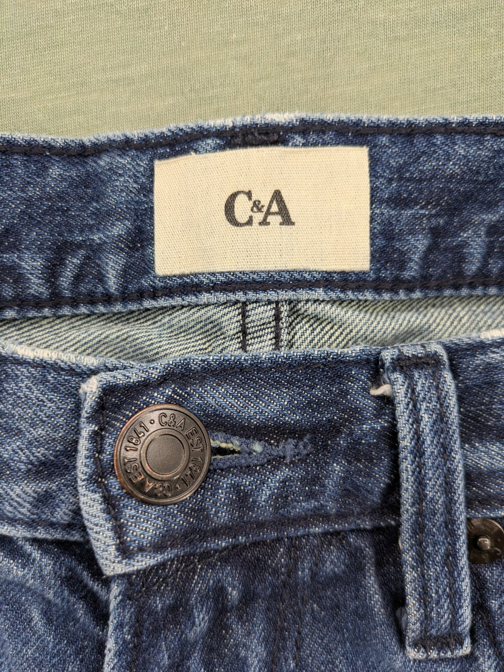 C&A blue straight jeans relaxed fit classic 5-pocket style washed denim look