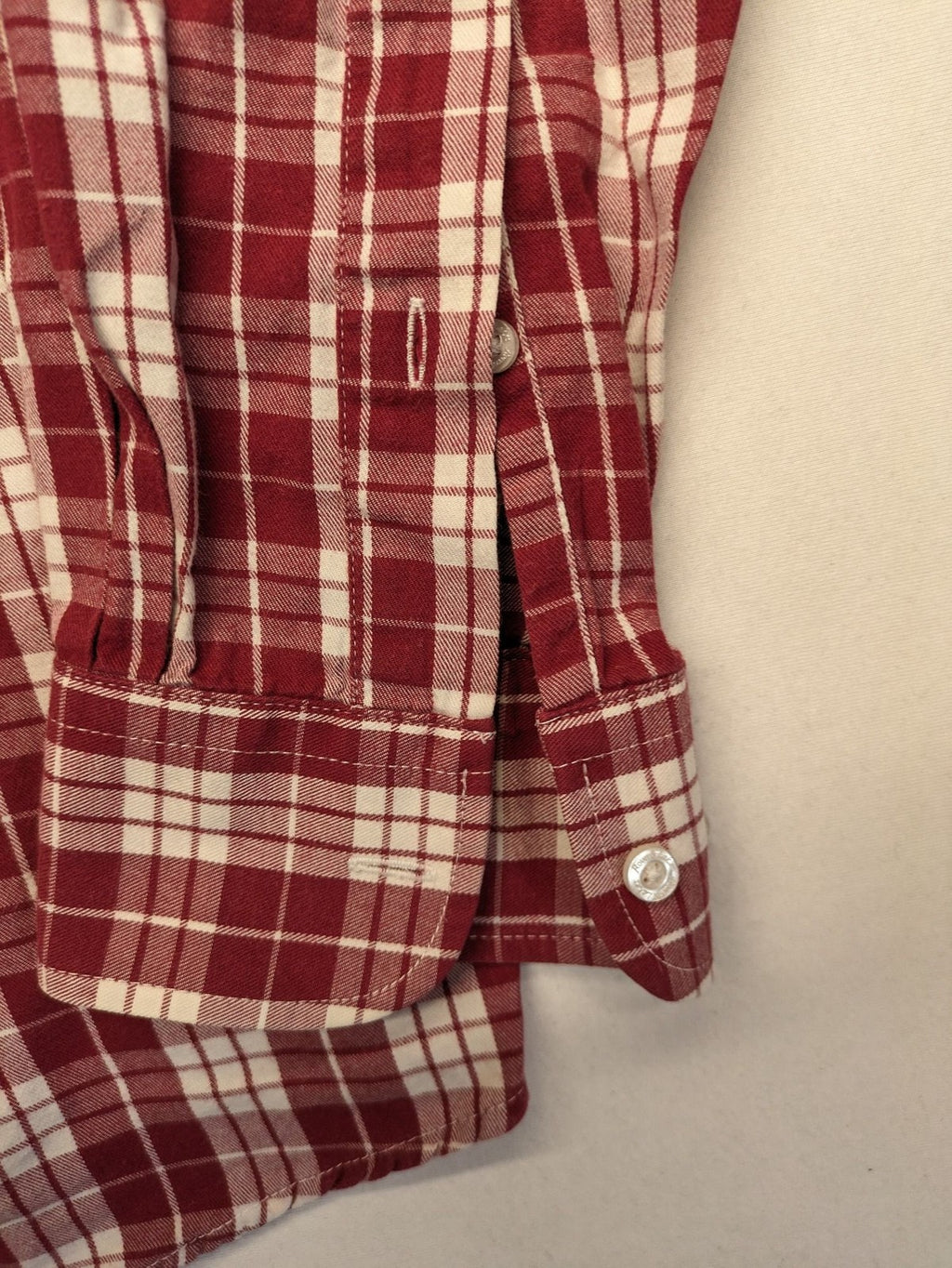 Rover & Lakes red checkered long sleeve shirt, button-down collar, 100% cotton twill.
