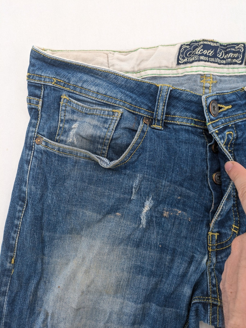 alcott skinny fit jeans blue distressed with button fly and strong wash details