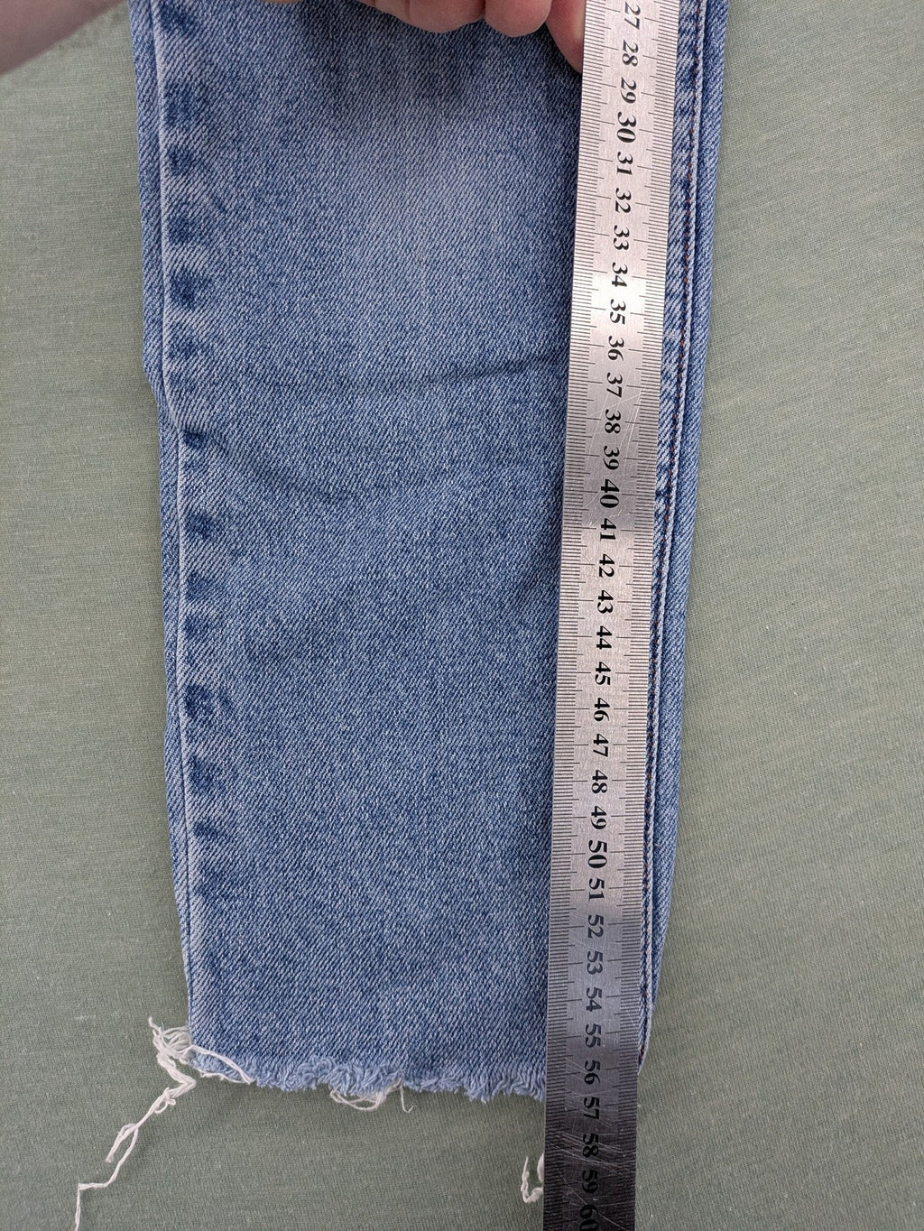KIDS ONLY blue straight jeans with frayed hem and classic 5-pocket design.