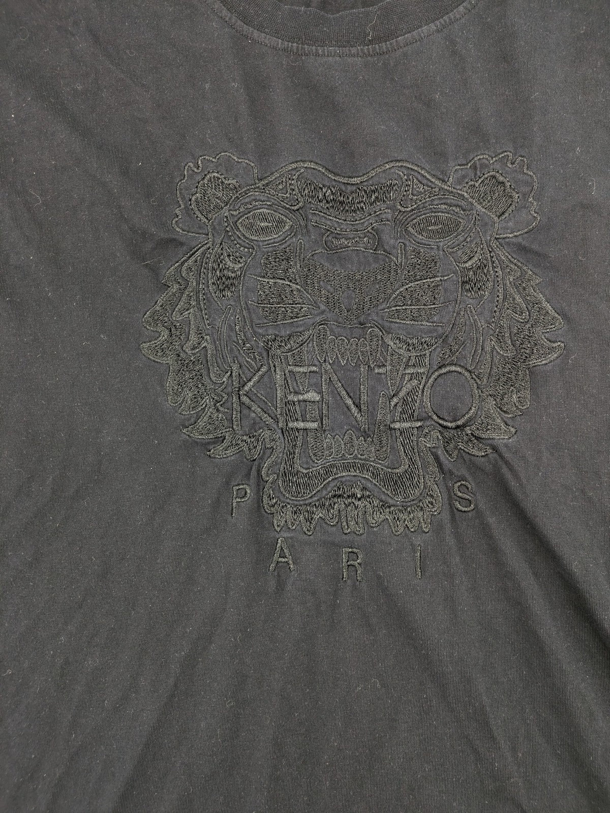 Kenzo grey t-shirt with embroidered tiger logo and "Paris" text in tonal black.