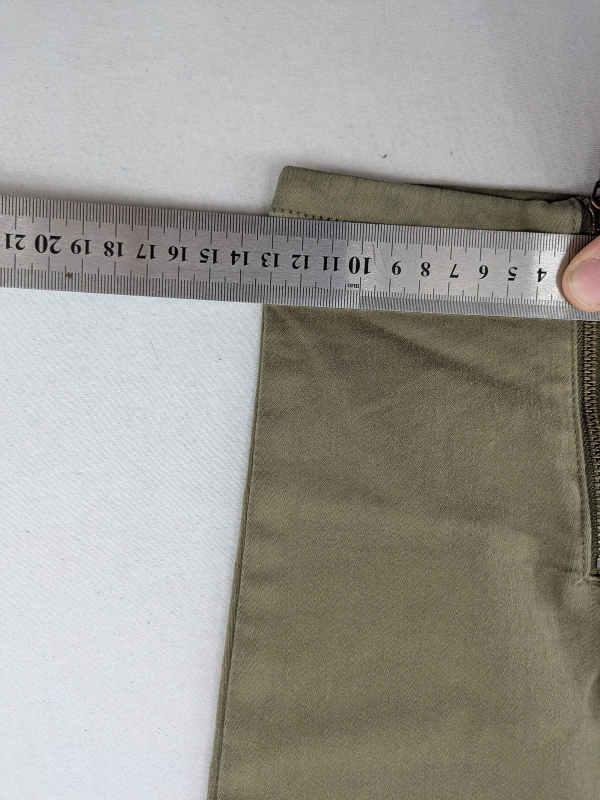 Clockhouse green moto jeggings with ribbed knee panels and ankle zippers.