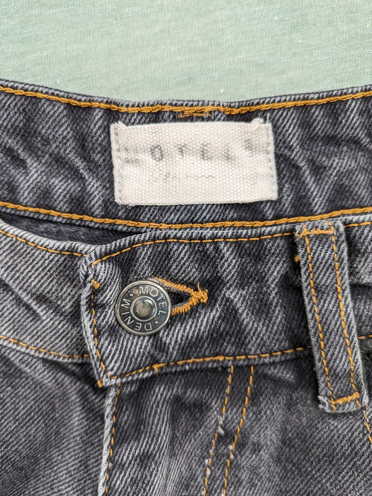 Motel grey wide leg baggy jeans with high waist and classic 5-pocket design.