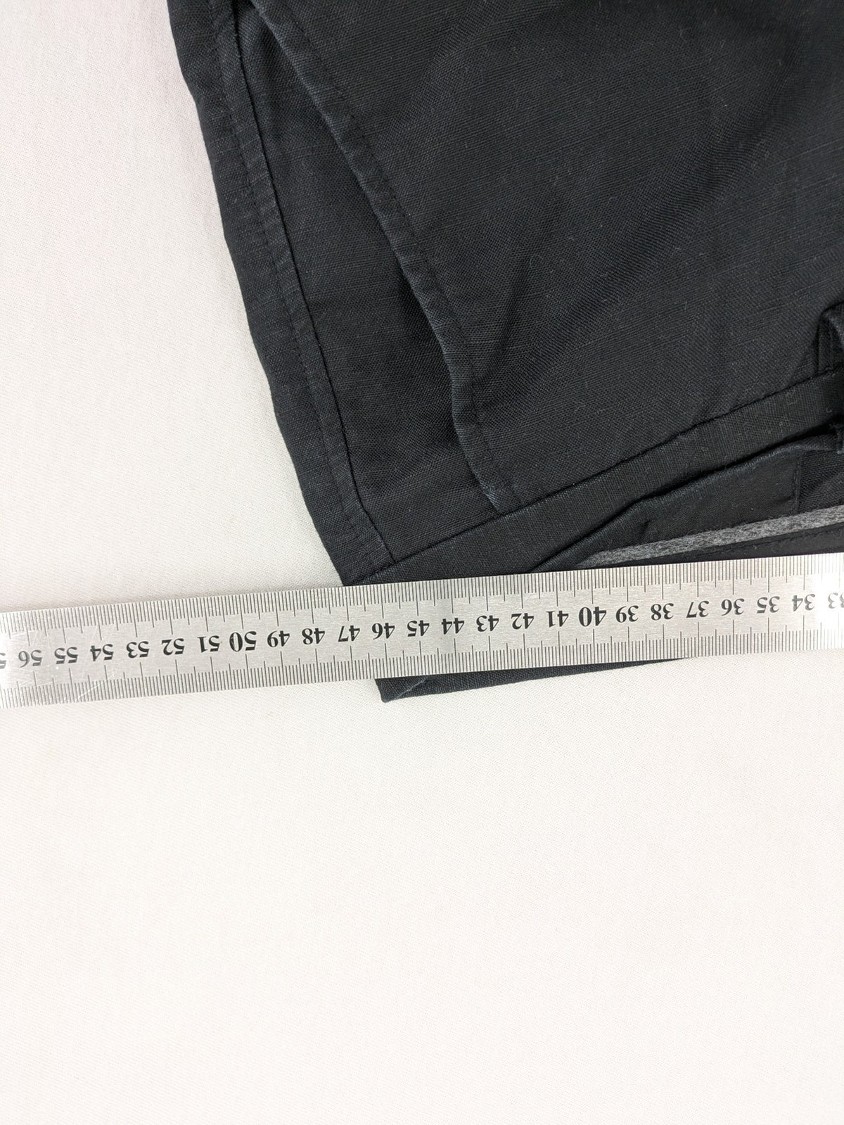 Angelo Litrico black trousers, classic straight cut, breathable linen-cotton blend.
