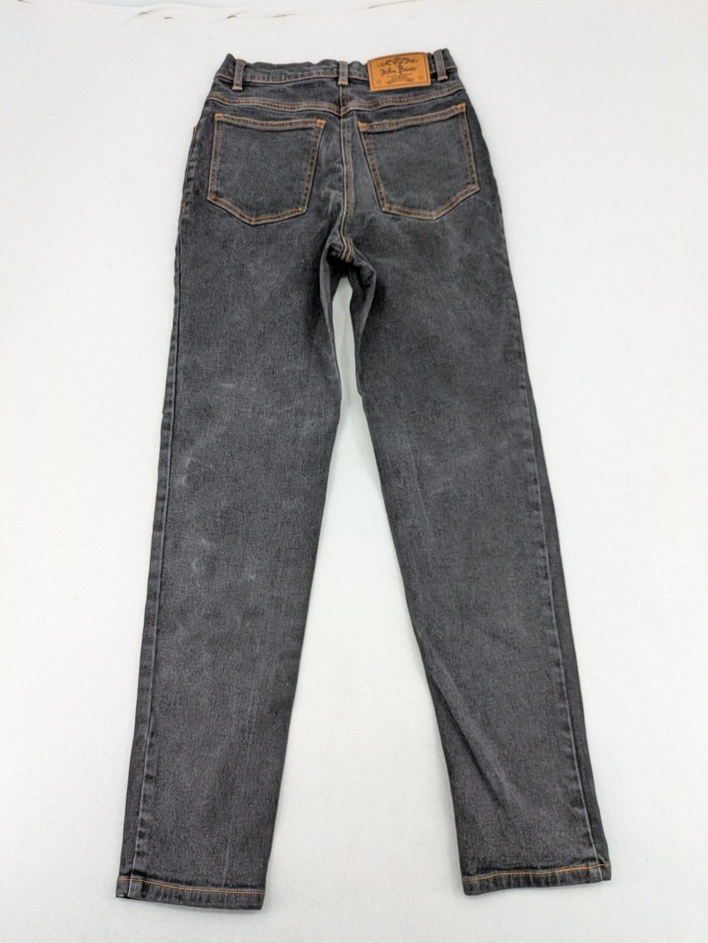 john baner grey high waist mom jeans classic 5-pocket design with contrast stitching