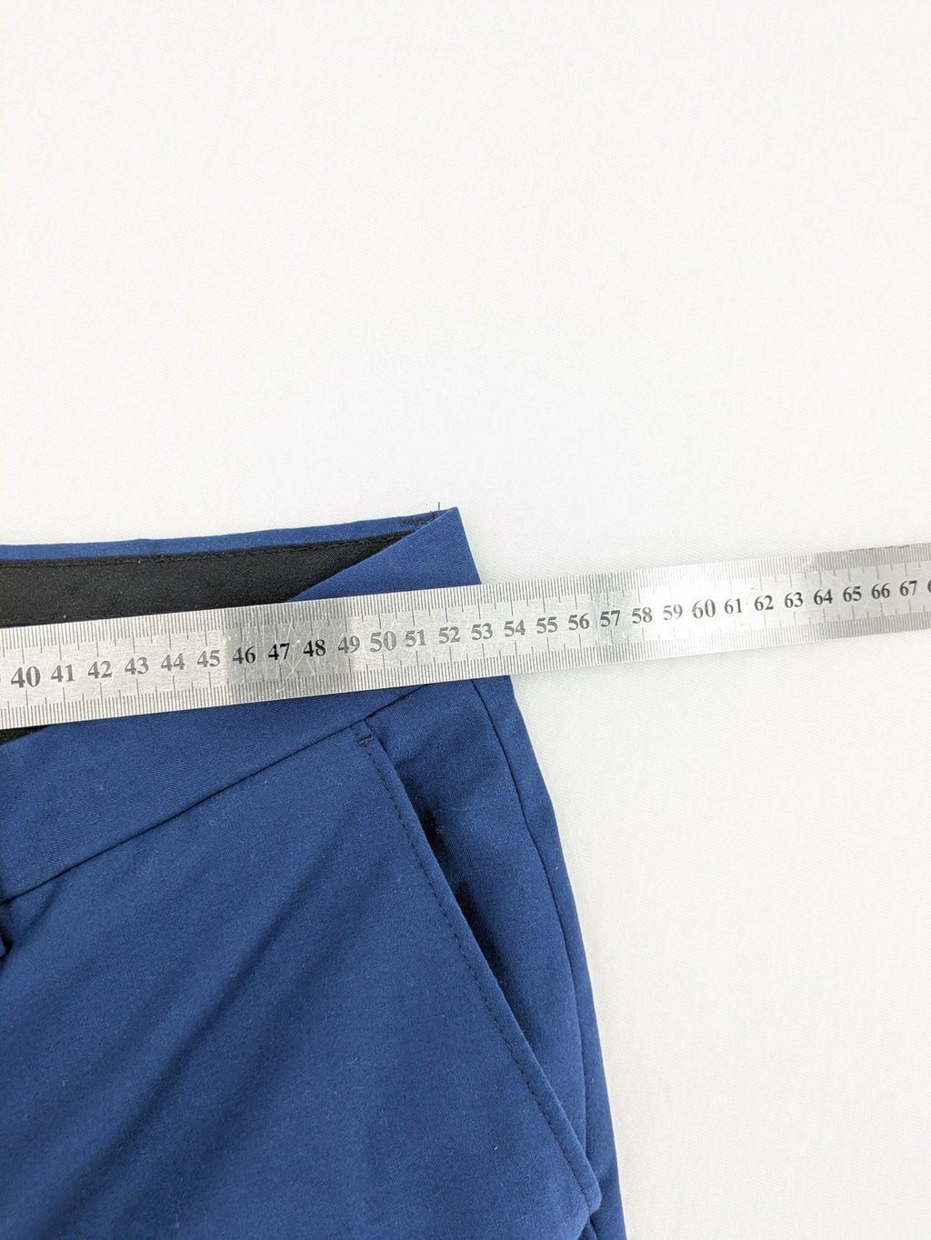 Senzo Rivolli blue slim fit suit, 3-piece, made of wool and viscose, elegant design.