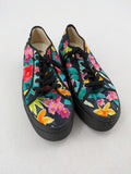 é-you multi floral pattern sneakers on black fabric with comfortable plateau sole and laces