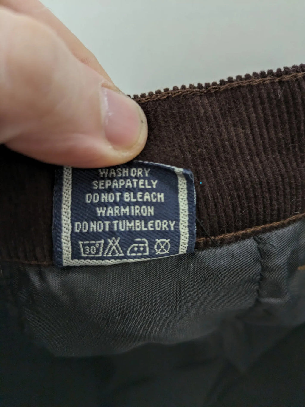 Tomfear black pants 3/4 length classic 5-pocket design corduroy material