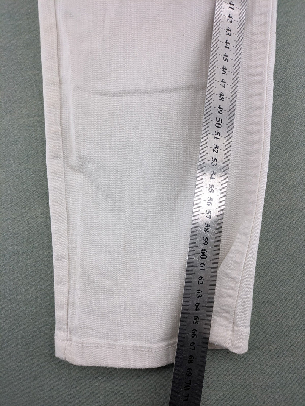 STOCKER white slim fit straight jeans classic 5-pocket design soft cotton blend