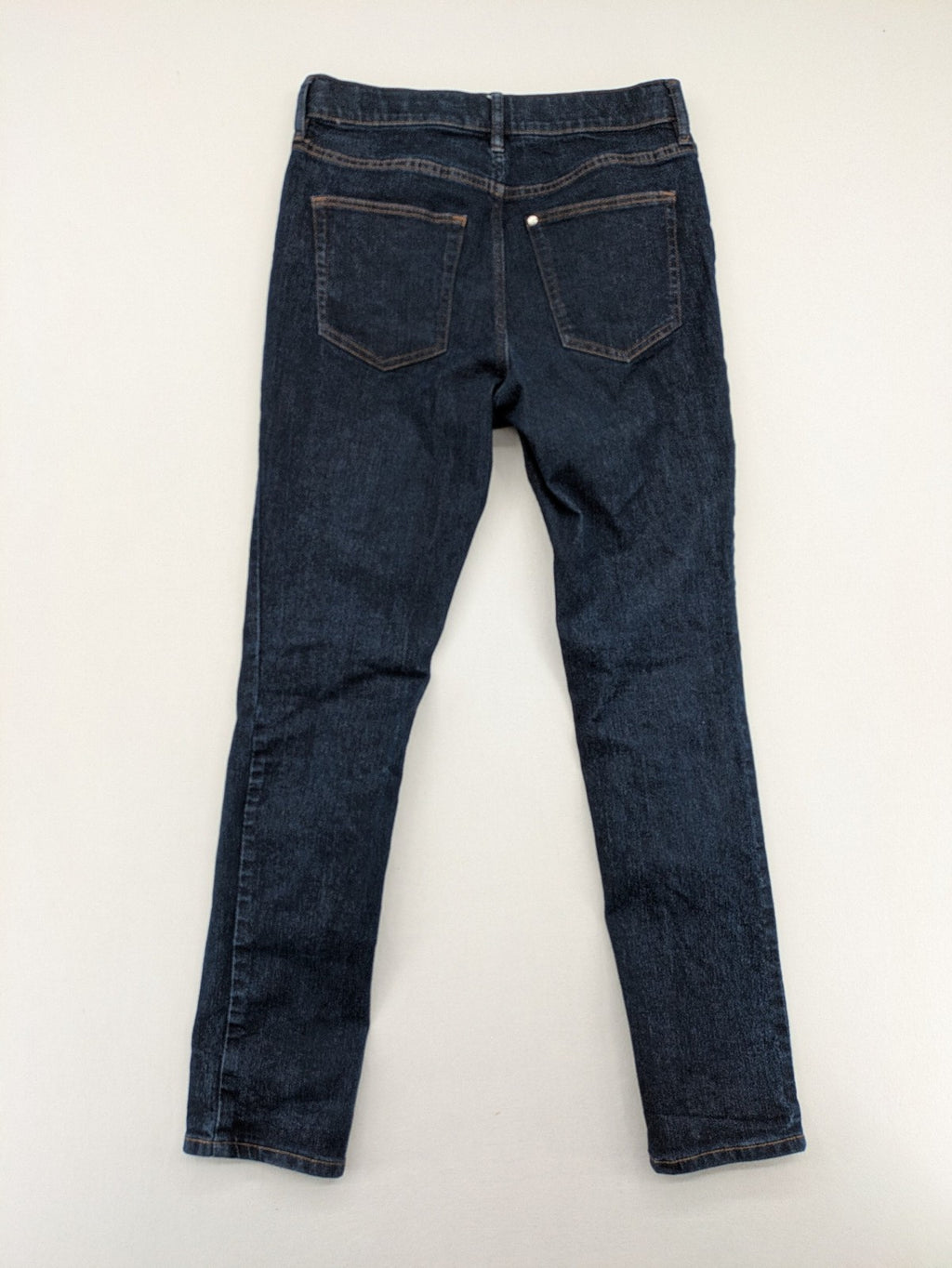H&M blue skinny fit jeans with classic 5-pocket style and button closure.