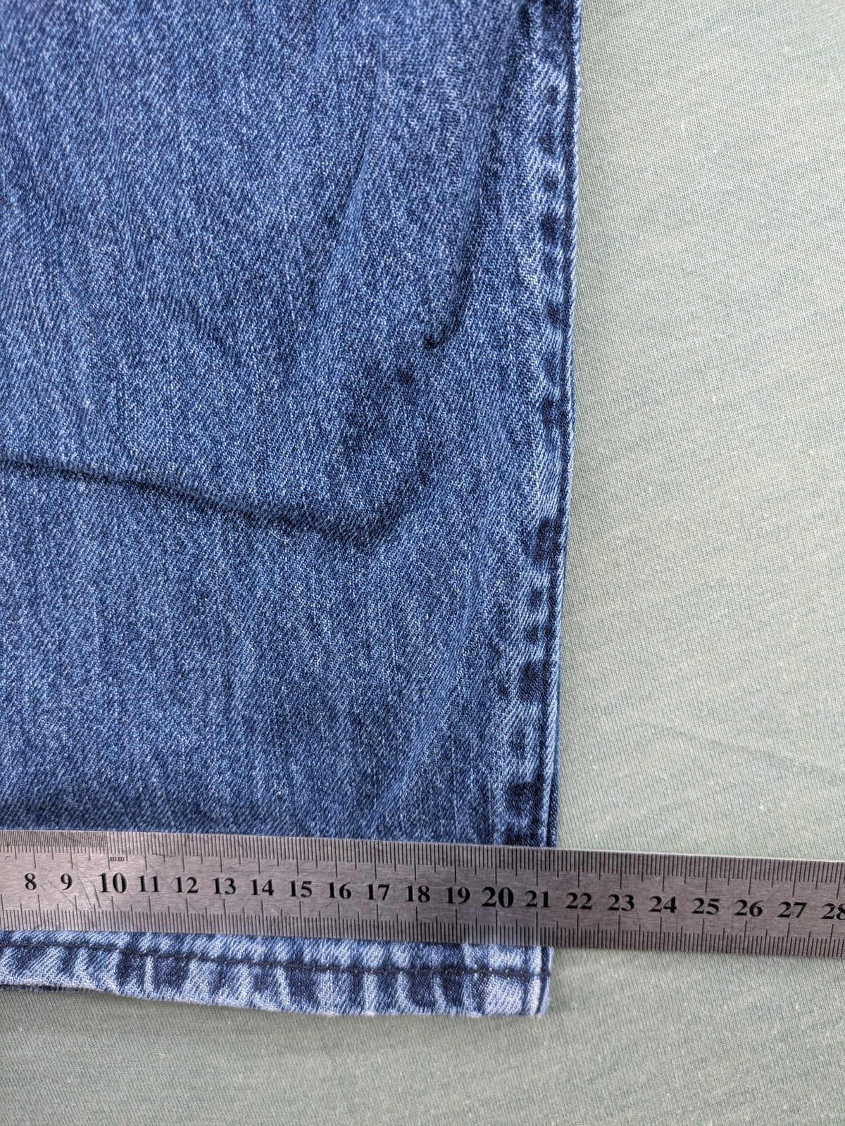 C&A blue straight jeans relaxed fit classic 5-pocket style washed denim look