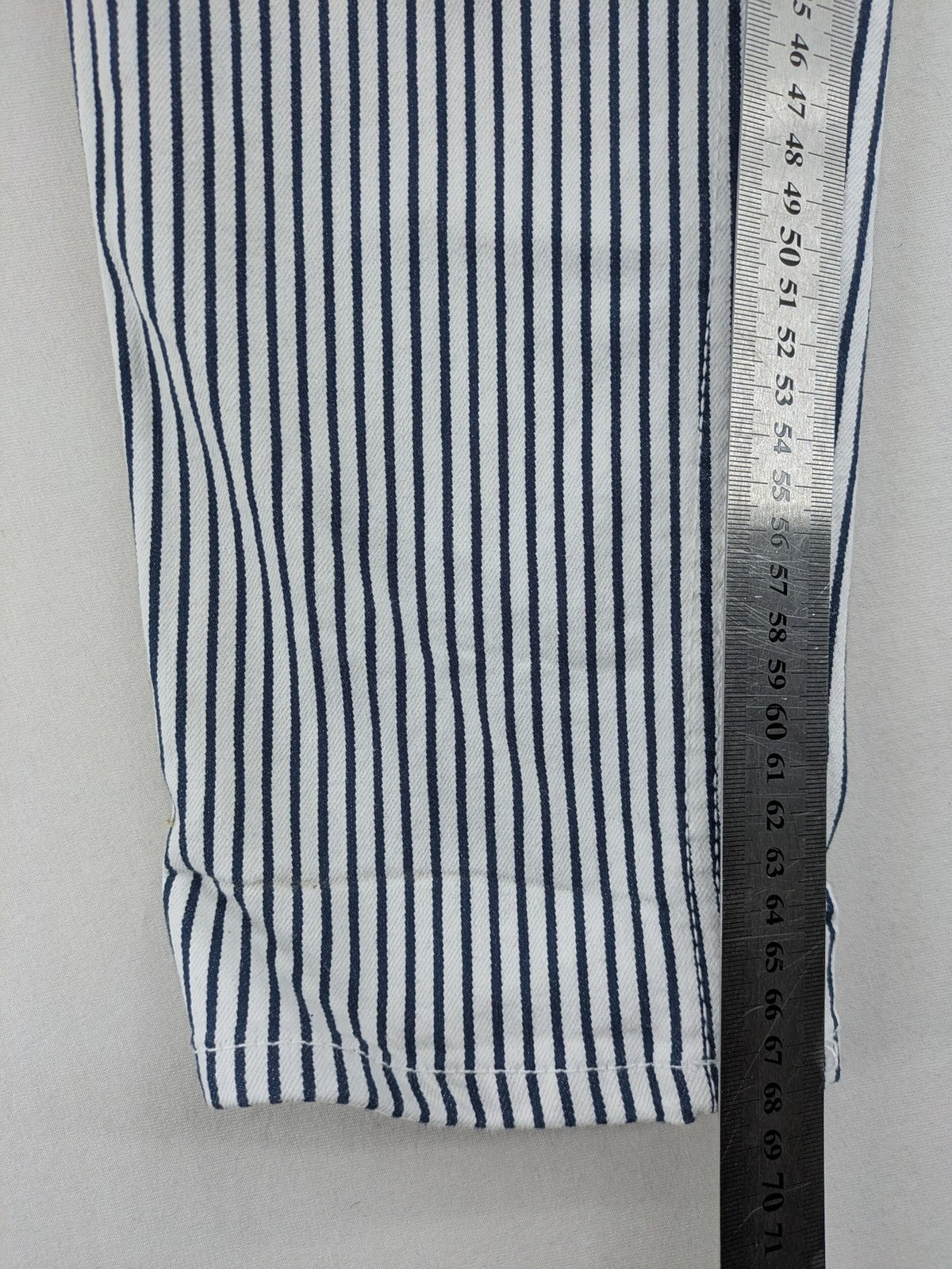 UP2FASHION blue and white striped straight jeans with five-pocket style and cotton stretch material.