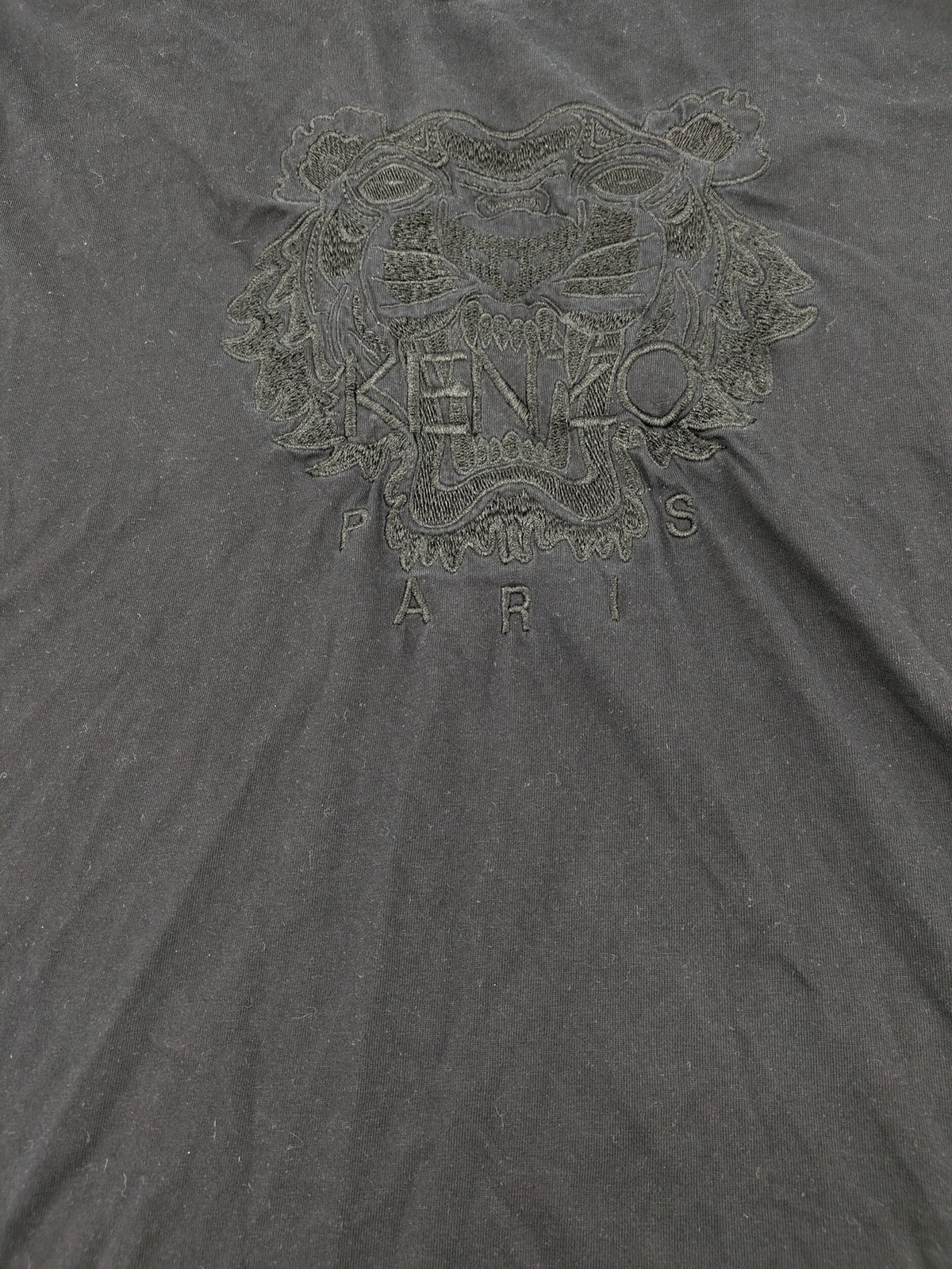 Kenzo grey t-shirt with embroidered tiger logo and "Paris" text in tonal black.