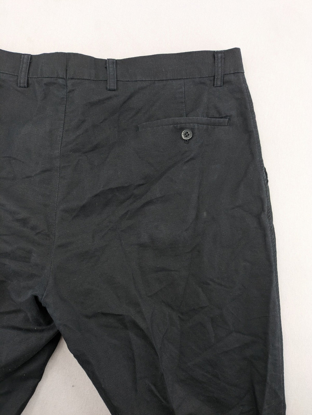 Angelo Litrico black trousers, classic straight cut, breathable linen-cotton blend.
