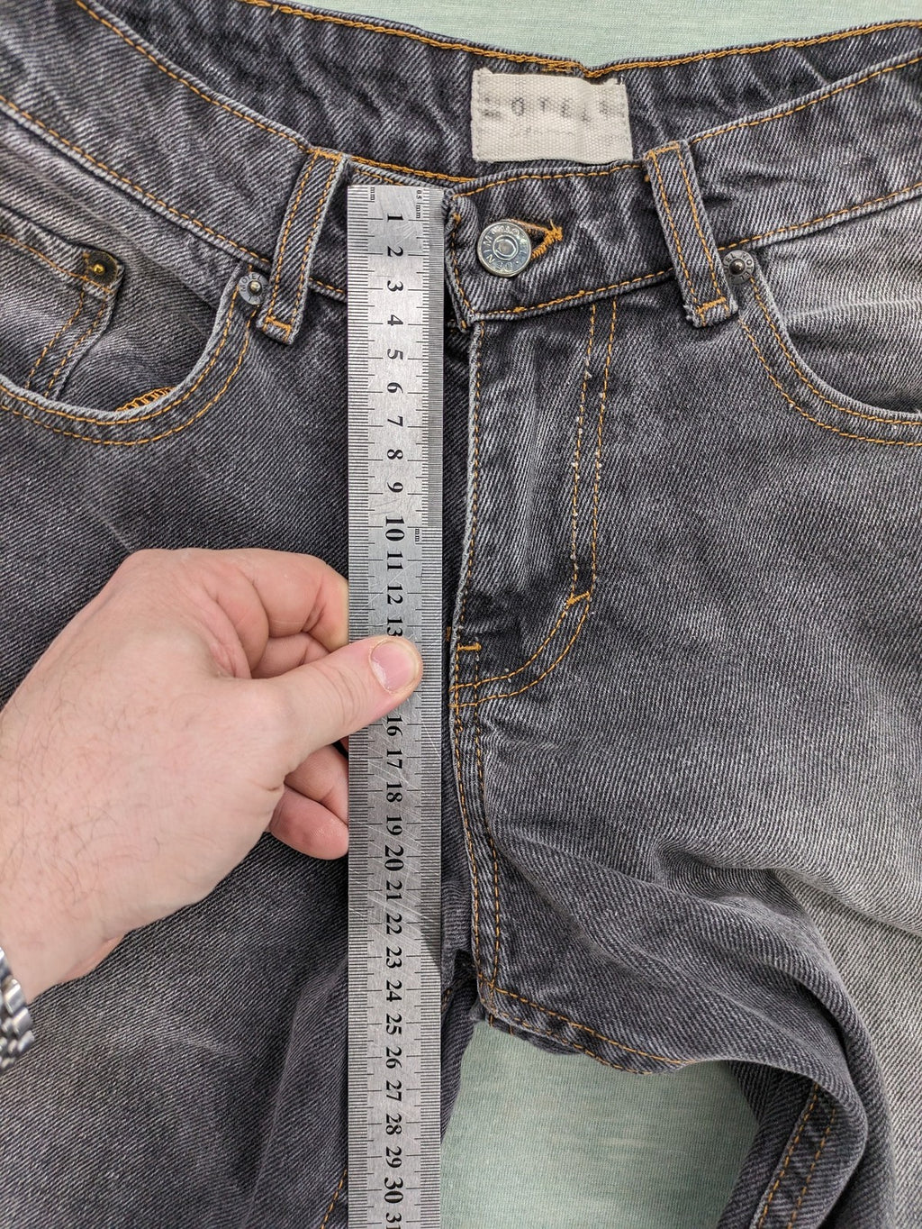 Motel grey wide leg baggy jeans with high waist and classic 5-pocket design.