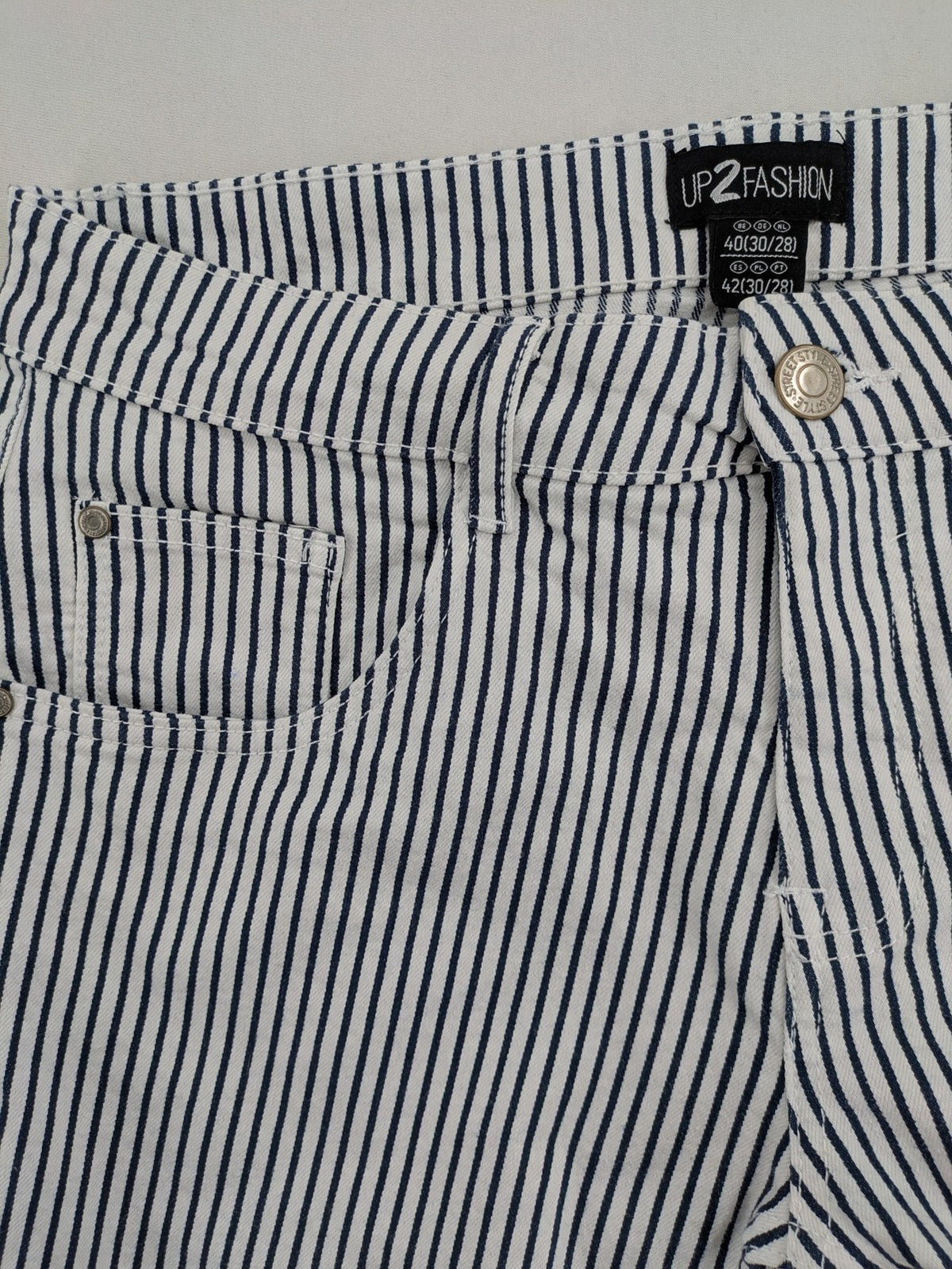 UP2FASHION blue and white striped straight jeans with five-pocket style and cotton stretch material.