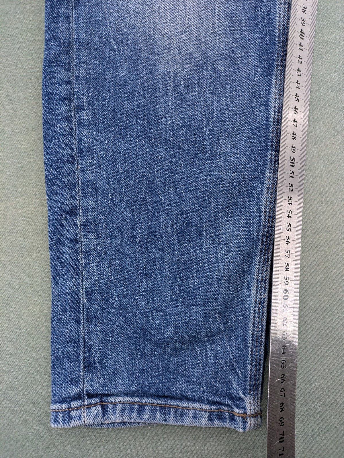 Pull&Bear blue straight jeans with distressed details and classic 5-pocket design.