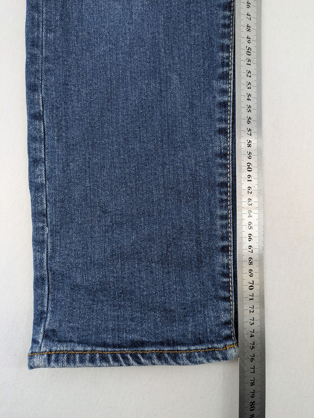 H&M blue slim fit jeans low waist 5-pocket style button fly stretch denim