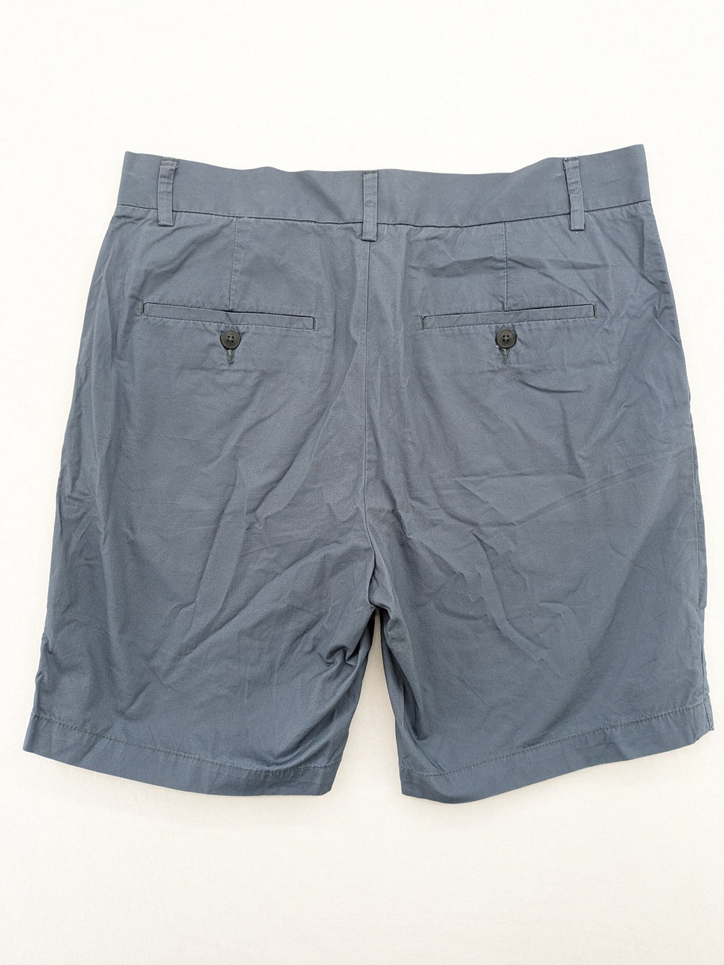 H&M blue chino shorts classic style with button and zipper, 100% cotton.