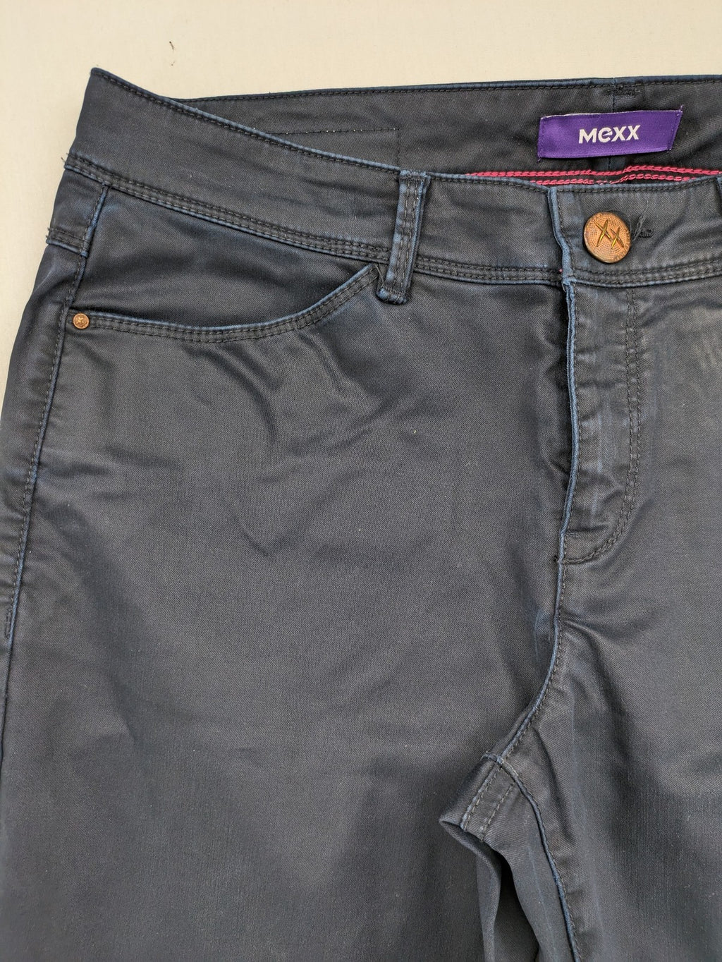 Mexx grey pants slim fit cotton-elastane blend with stylish design details.