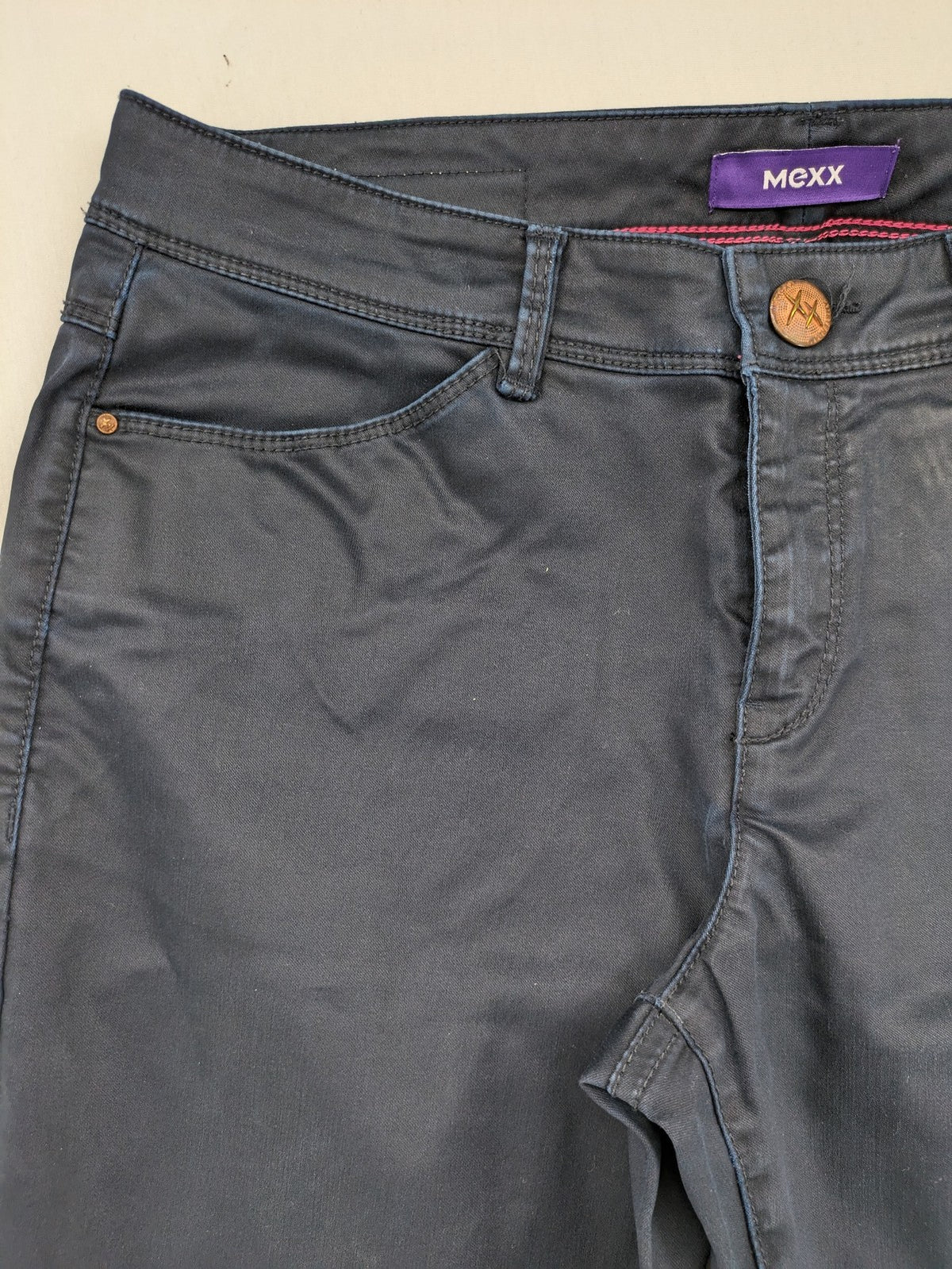 Mexx grey pants slim fit cotton-elastane blend with stylish design details.