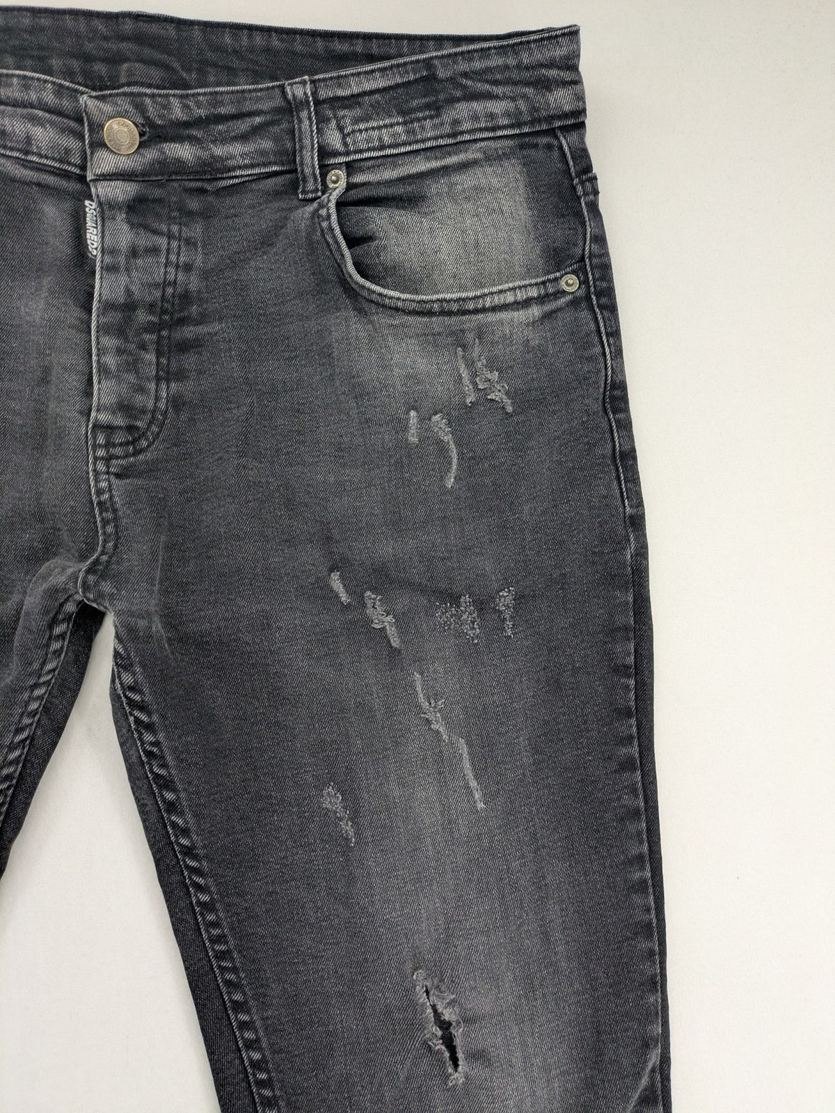 Dsquared2 grey slim jeans distressed finish button fly five-pocket design