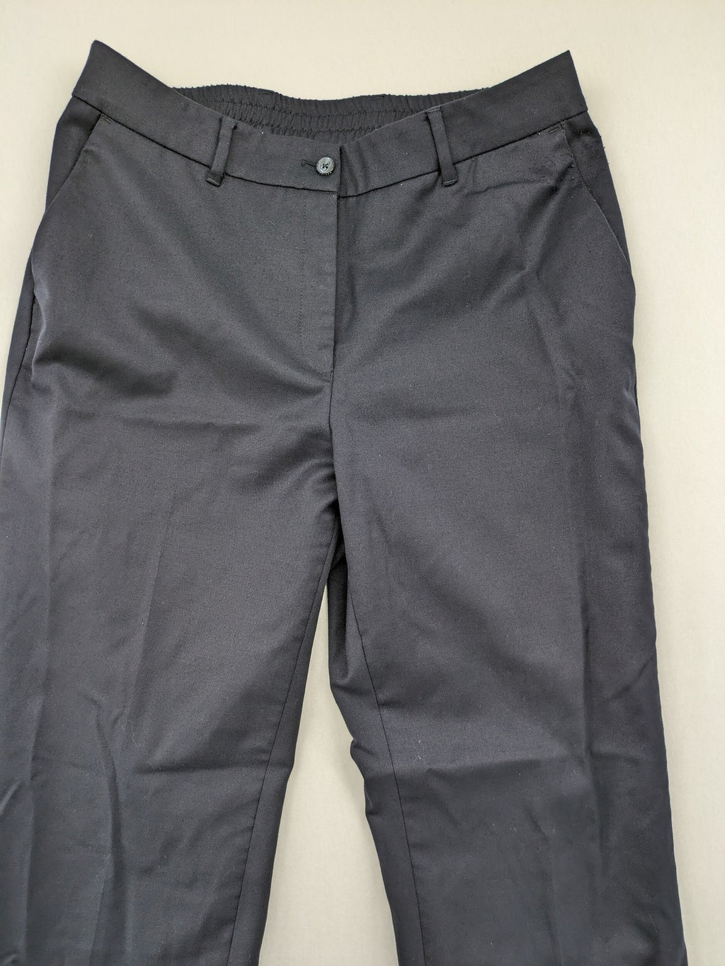 Greiff pink pants regular fit business style with subtle texture and logo detail.