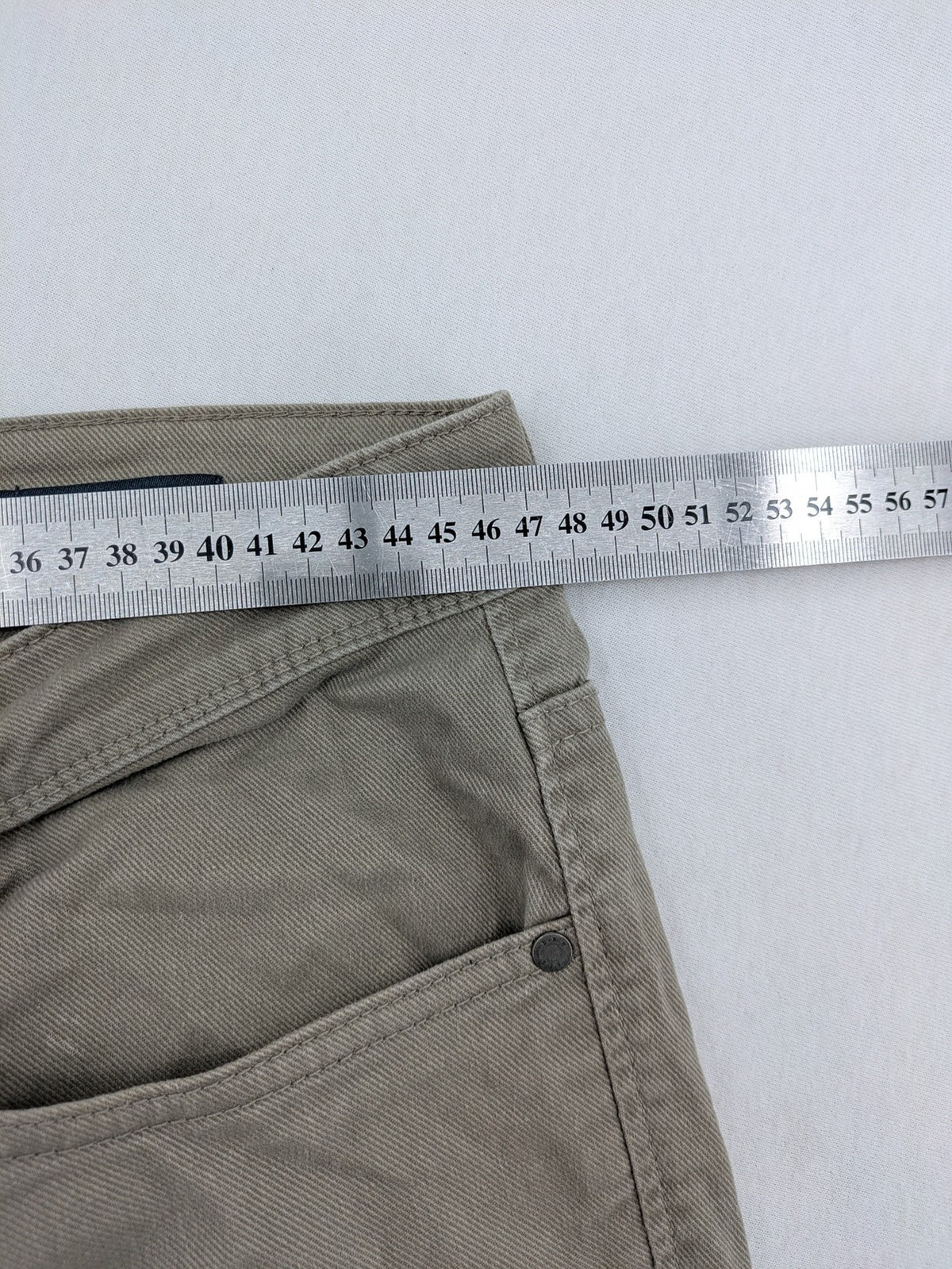 Angelo Litrico khaki slim fit chinos classic five-pocket design cotton stretch material