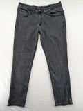 Herren black straight jeans 5-pocket style with zipper and button closure, cotton blend.