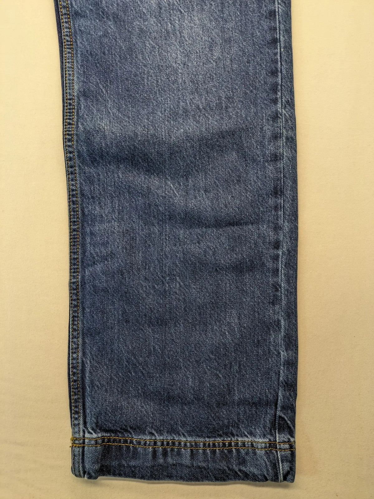 Esprit blue straight jeans high waist 80s style with original tags and classic wash.