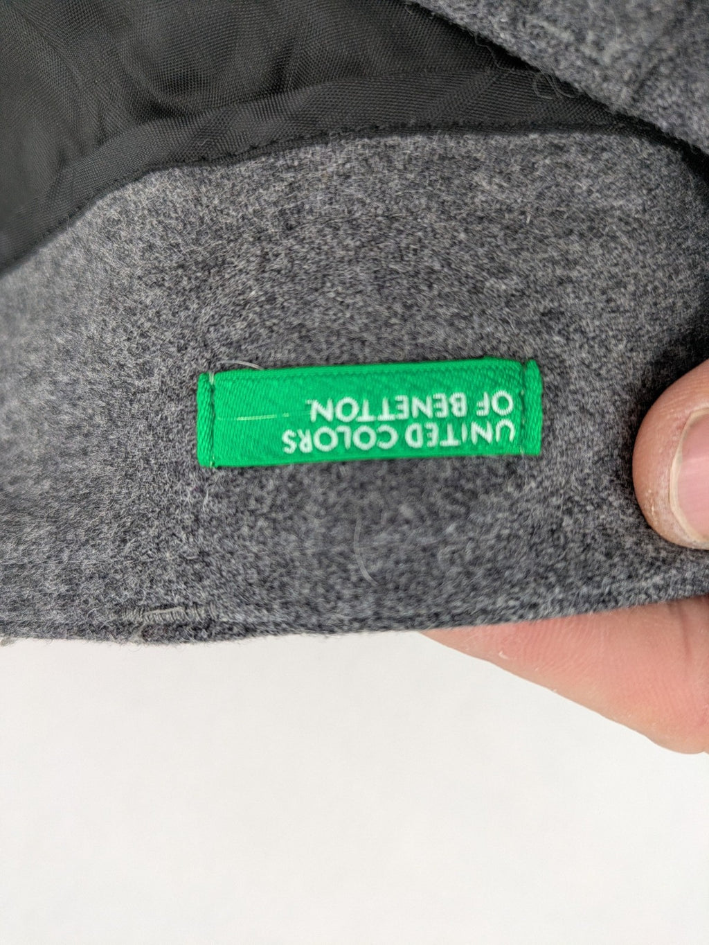 BENETTON grey pants wool blend flared leg business style, versatile and elegant design.