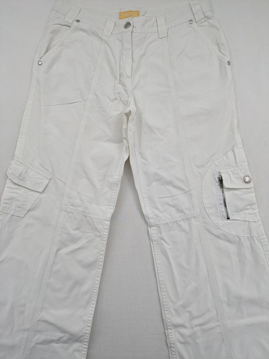 Street One white cargo pants with side pockets and wide leg design.